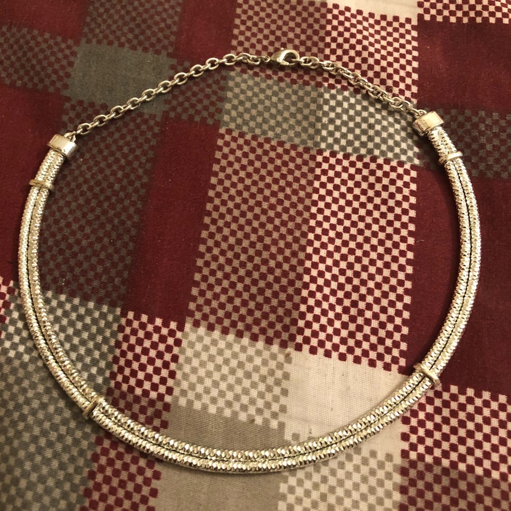 ✨ Silver Necklace Costume Jewelry ✨